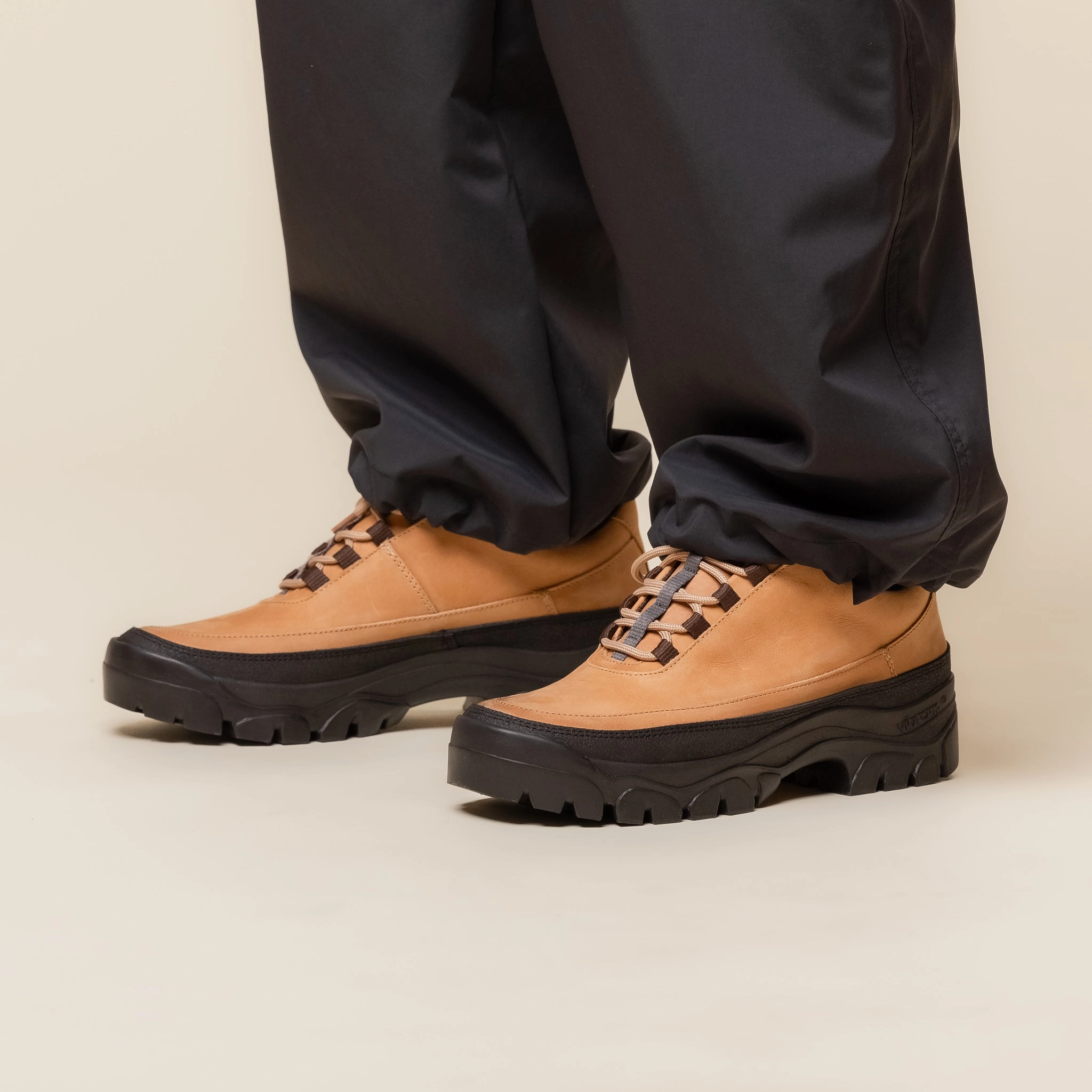 Tarvas x UOS - UOS Easy Hiker Veg Tan Leather - Natural