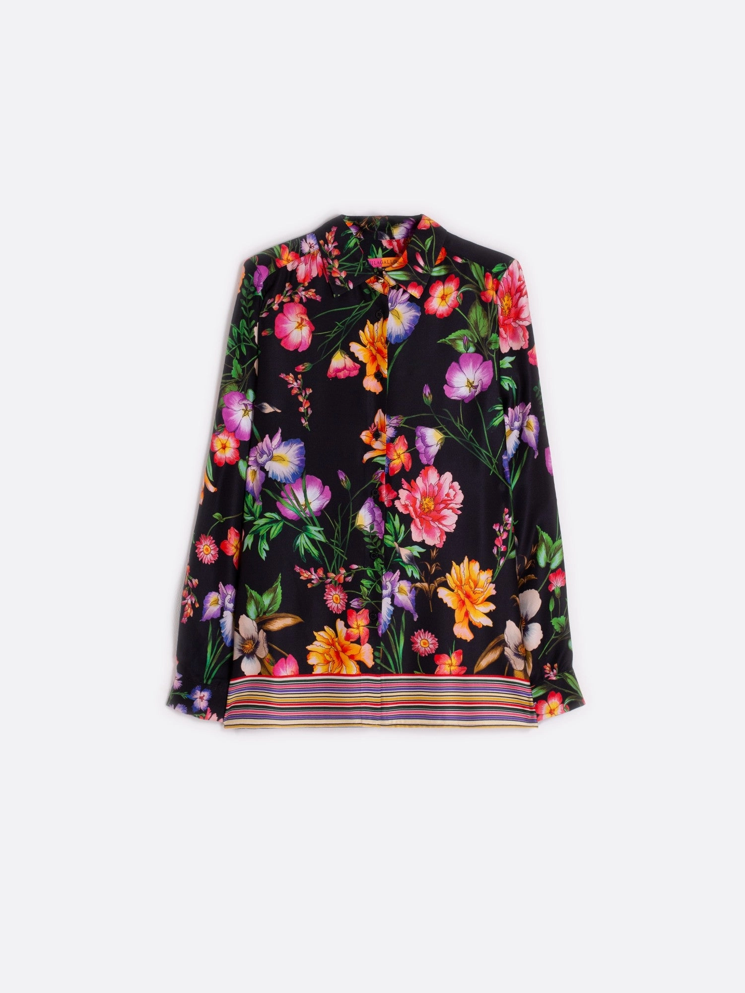 Stretchable Blend Tagless Neckline Design Tea Shirt in Black Floral Estampado