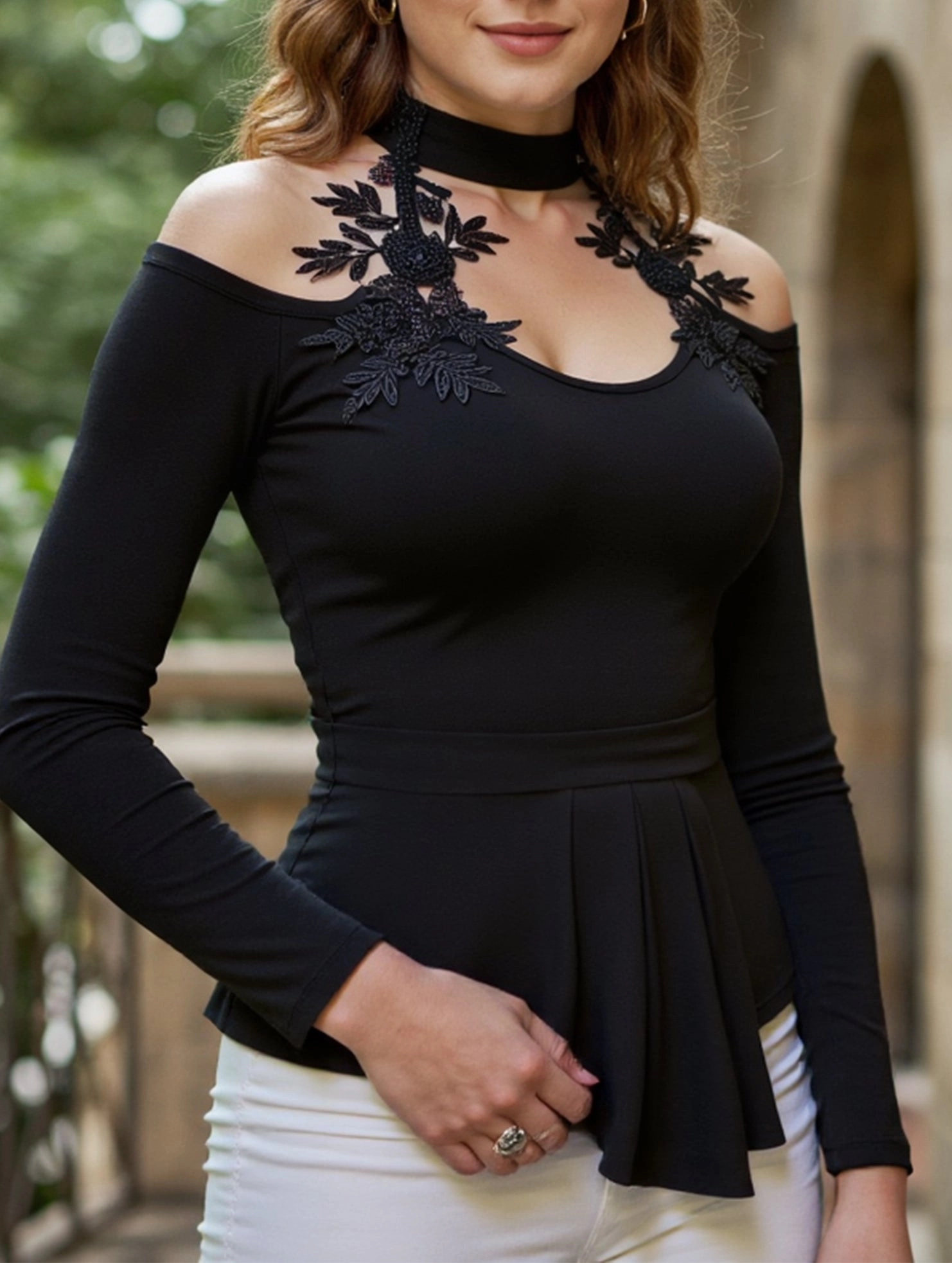 Cutout Off-the-Shoulder Applique Slim-Fit Top MultiPanelDesign