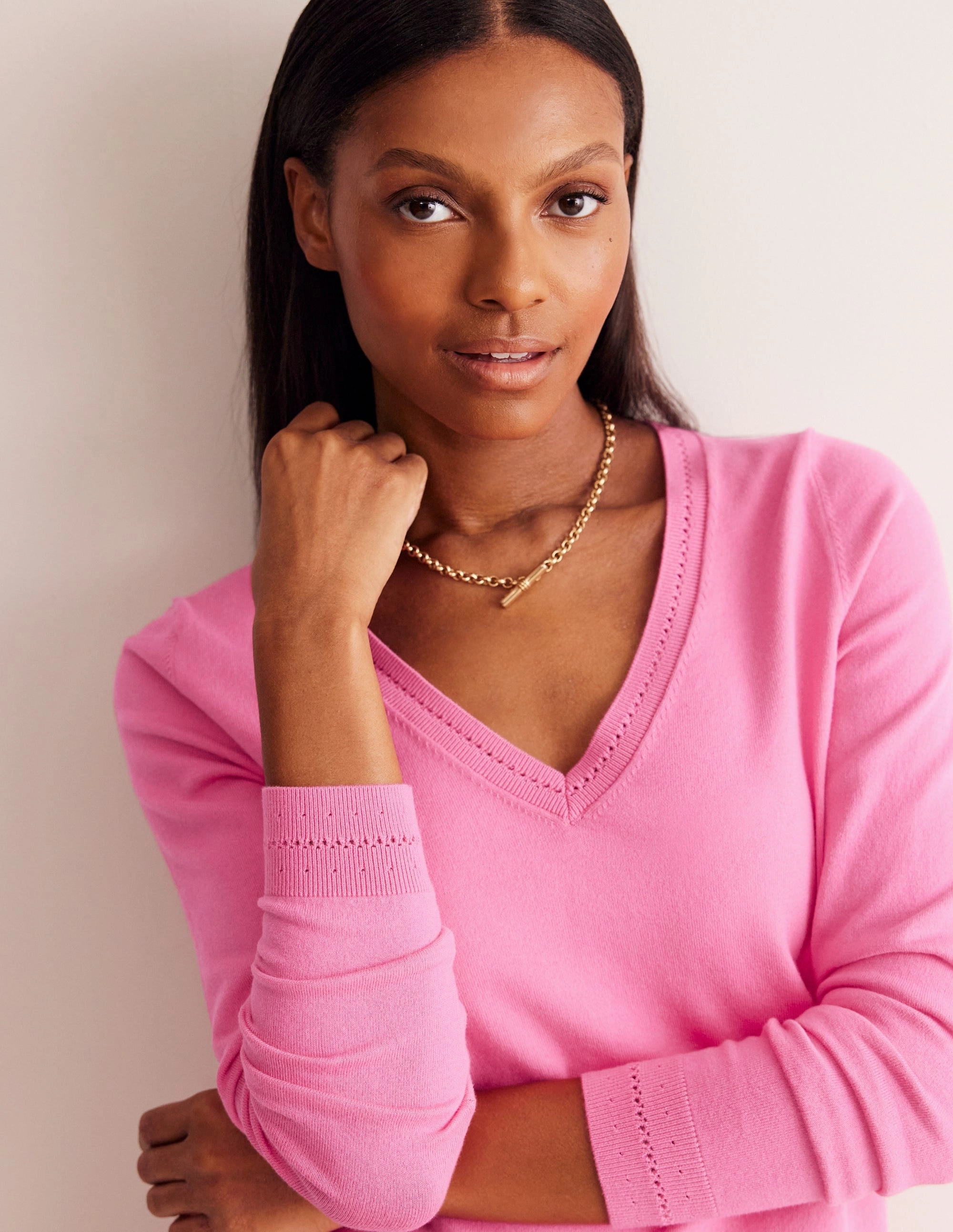Subtle Elegance Durable Reinforced Hems Catriona Cotton V-Neck Jumper-Carmine Rose Pink