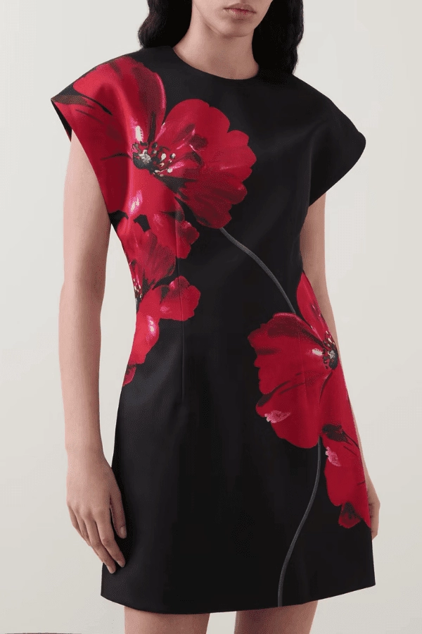 Chaya Mini Poppy Print Black Base Visual Balance