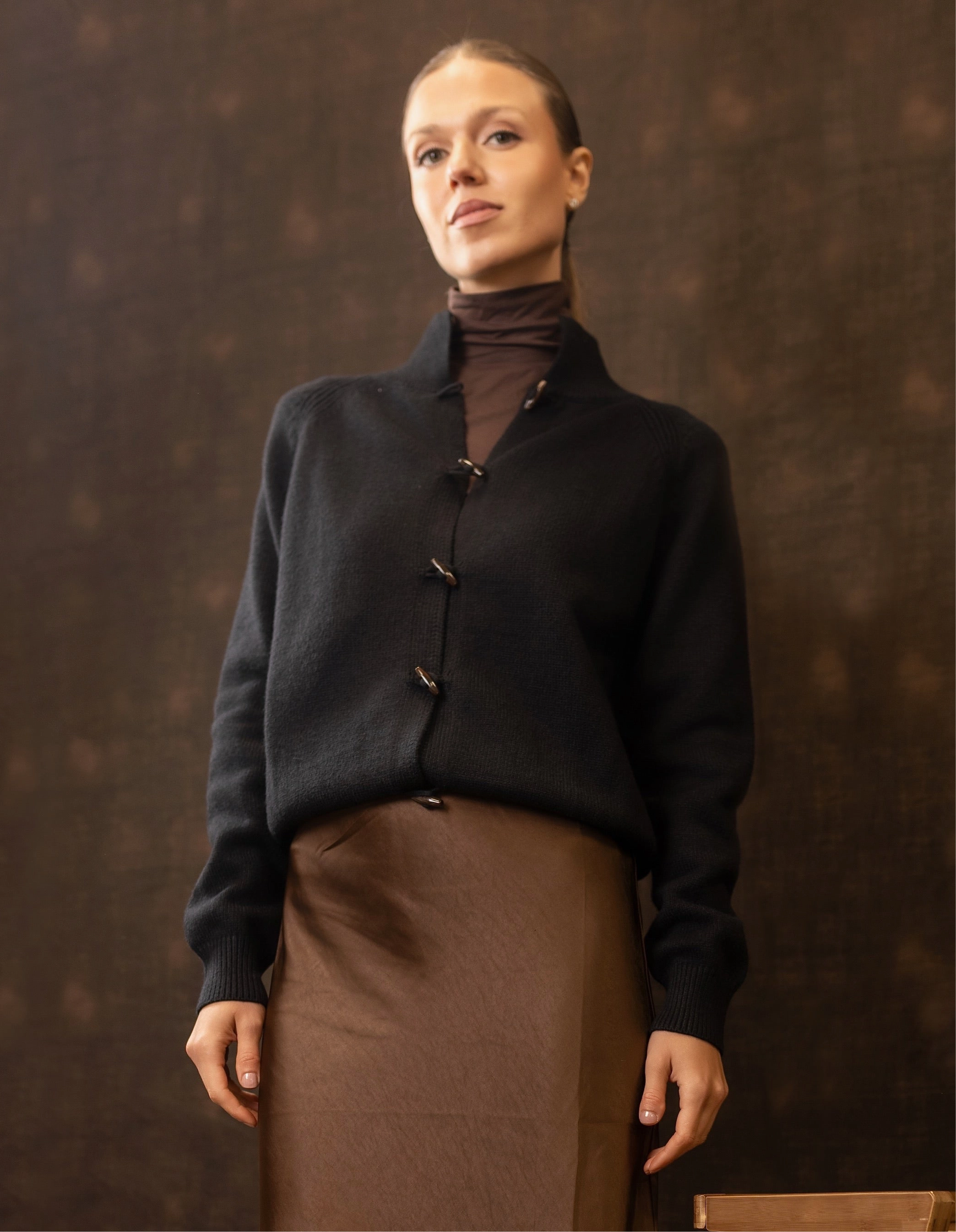 Toggle Sweater | Black Flexible Neckline