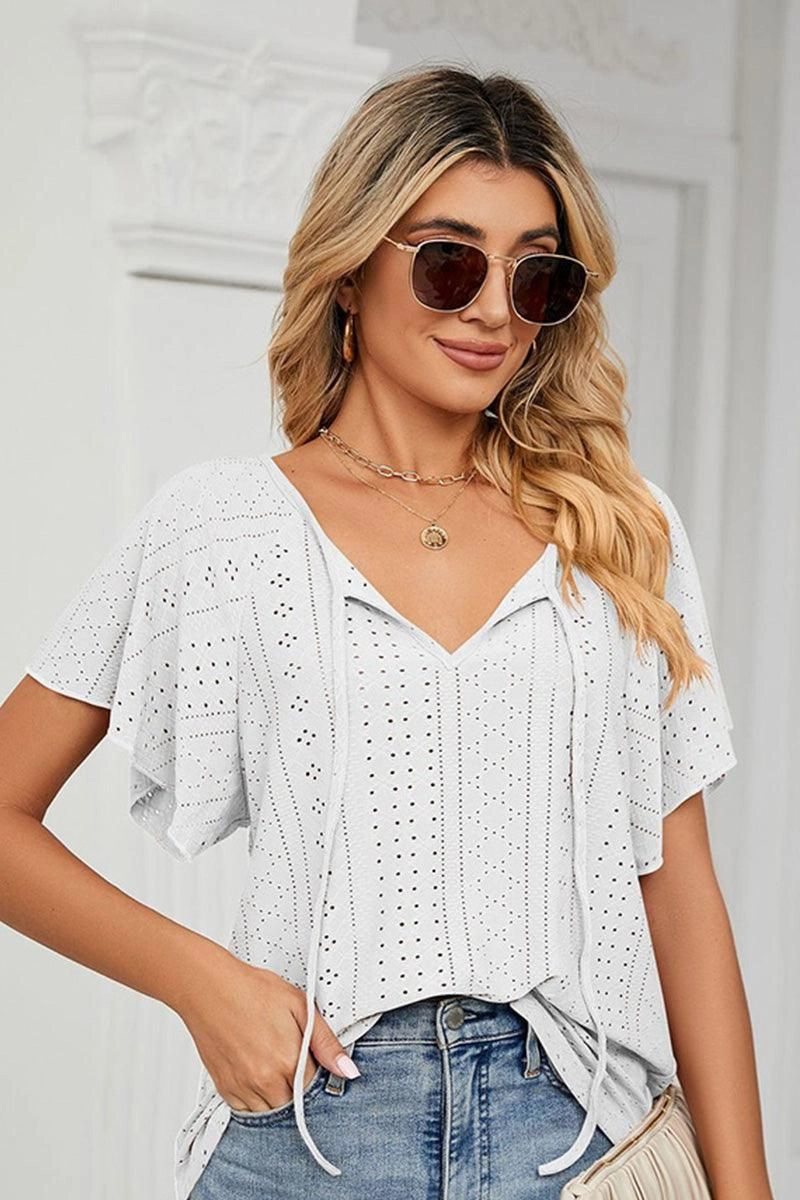 V NECK PUNCHING LACE UP RUFFLE LOOSE TOP Moisture Control Technology