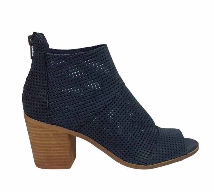 Top End Gulf ~ Black ~ Navy