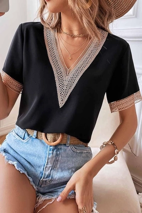Snag Proof Weave MultiDirectionalStretch V NECK LACE POINT SHORT SLEEVE TOP