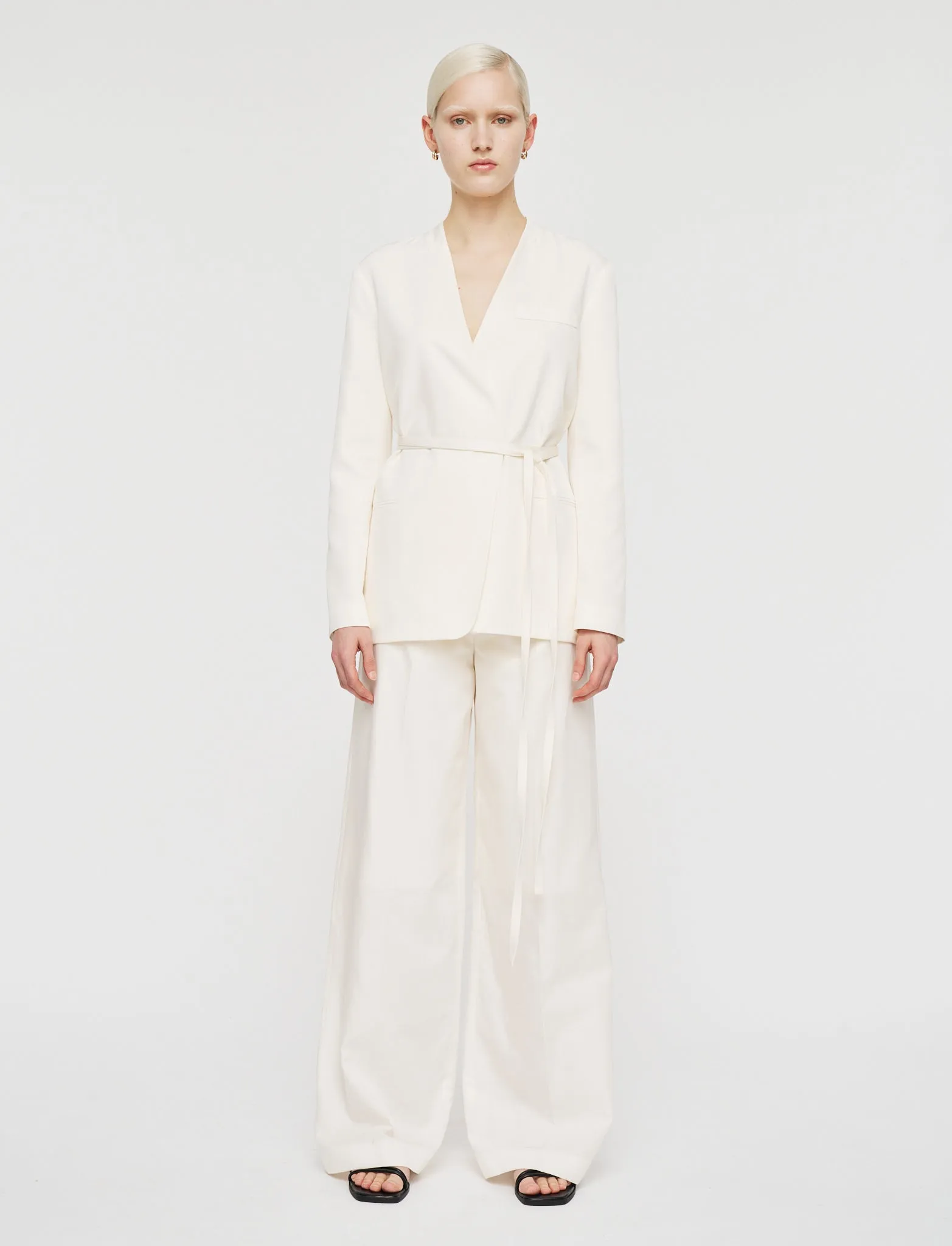 Hope Minimize Victor Soft Cotton Silk Jacket