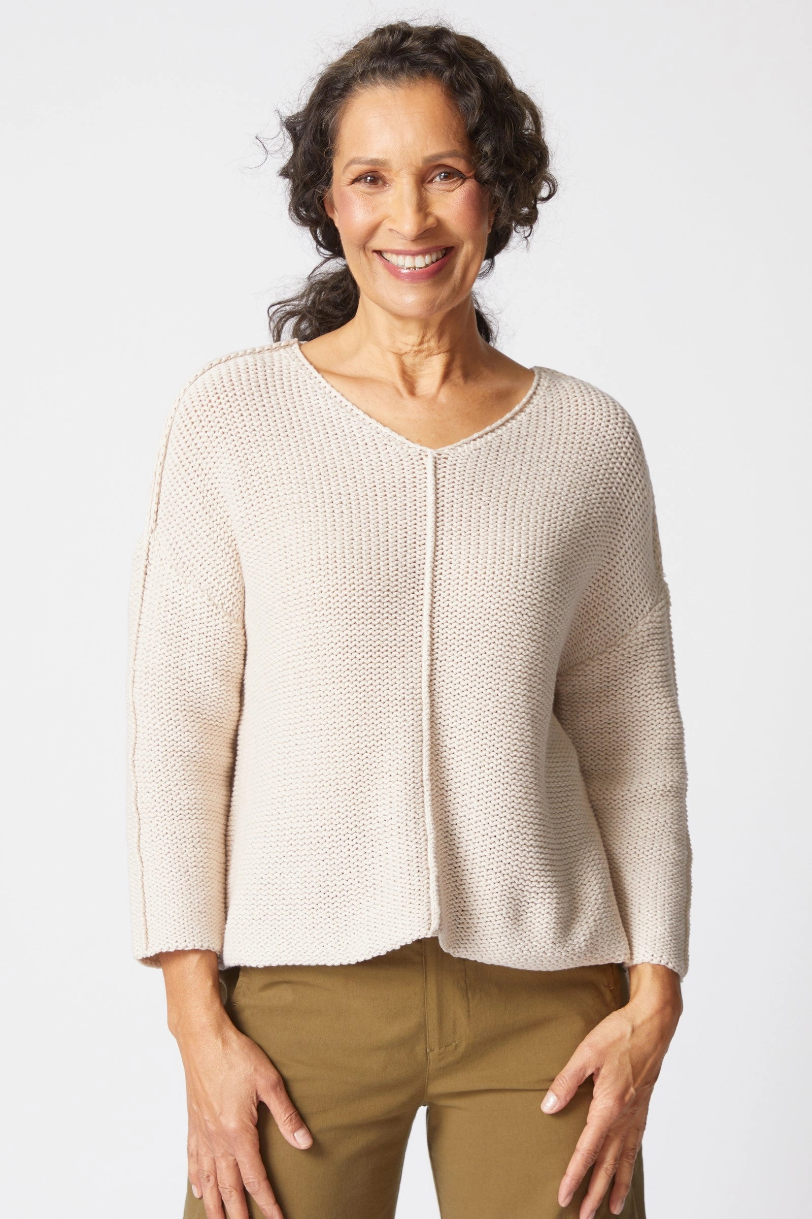 Habitat Fireside Cafe Pullover in Dove Everyday Fashion