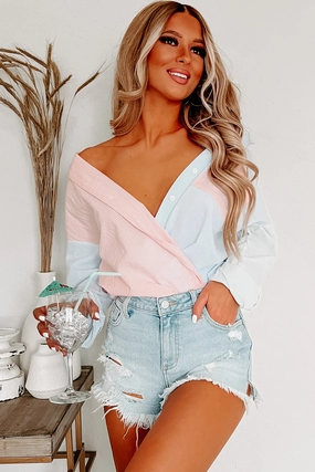 Sleeveless Tee Happy Anywhere Oversized Colorblock Button-Down (Pink/Blue/Green)