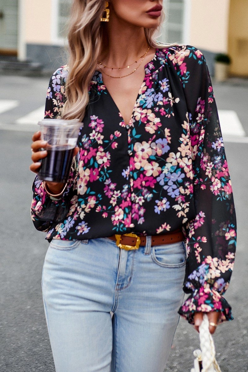 WOMEN LIGHTWEIGHT LANTERN SLEEVE BUTTON BLOUSE Textured Fabric Finish