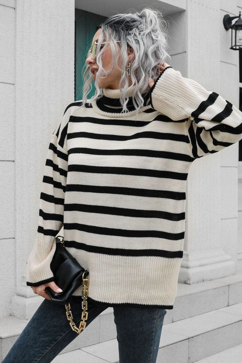 WOMEN STRIPED SIDE SLIT TURTLENECK LOOSE SWEATER Antibacterial Soft Material