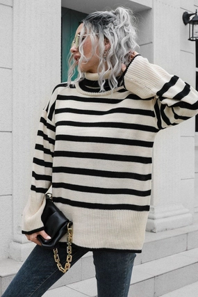 RubberizedGrip Seamless Construction Design WOMEN STRIPED SIDE SLIT TURTLENECK LOOSE SWEATER