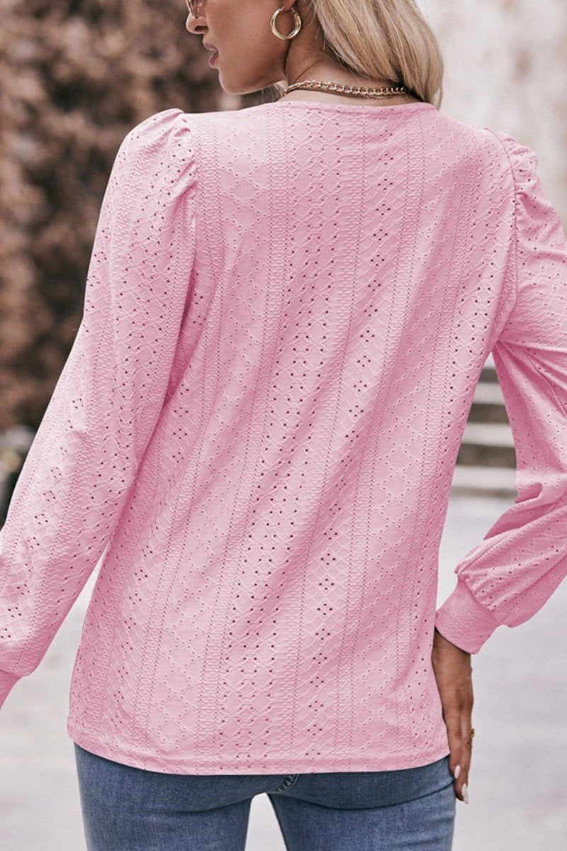 WOMEN U NECK EYELET FITTED CUFF TEE Breathable Mesh Insert Tailored Silhouette