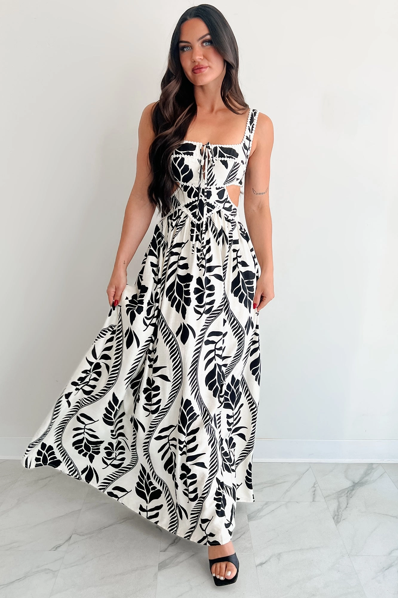 Layered Design Elegant Darling Cutout Floral Maxi Dress (White/Black)